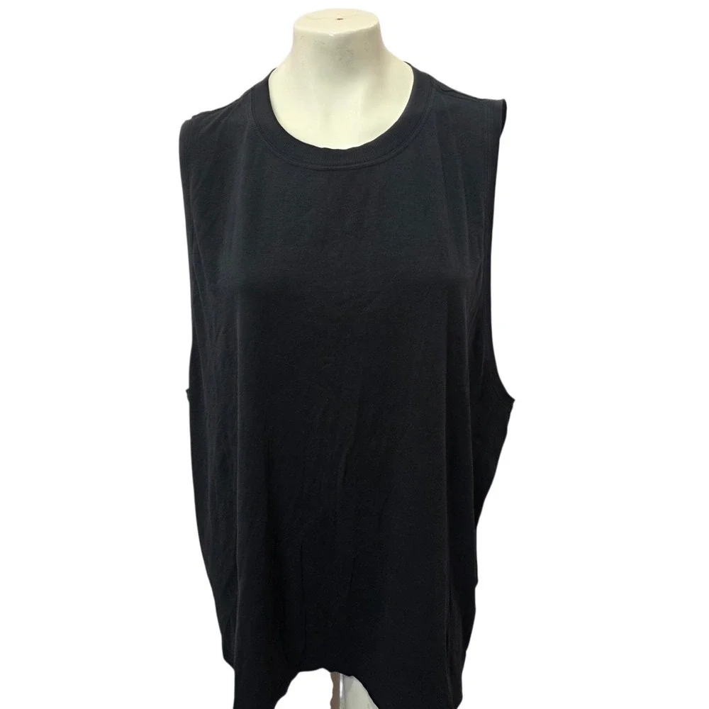 Lululemon Black Sleeveless Muscle Tank Top Womens Size 18 Relaxed Athleisure